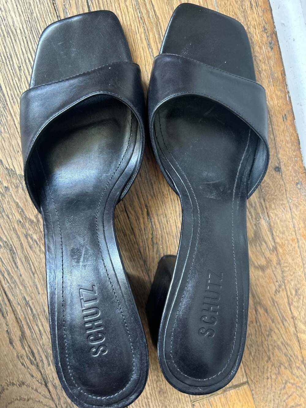 Schutz Leena Heels Size 10.5B Black Leather